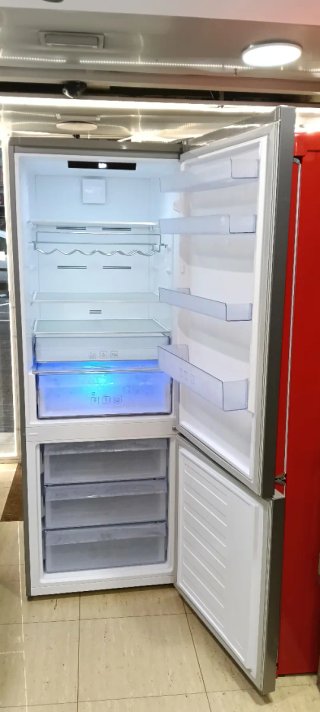NEVERA COMBI BEKO NO FROST ENERGÍA A++192X70X74cm