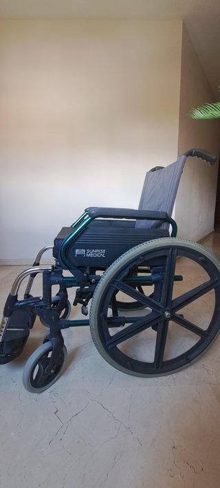 Silla de ruedas manual Sunrise Medical