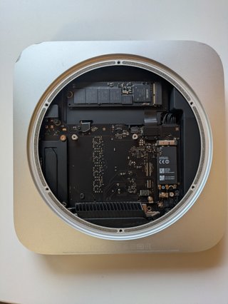 Mac Mini 2014 i7 8GB 1.12TB Plata