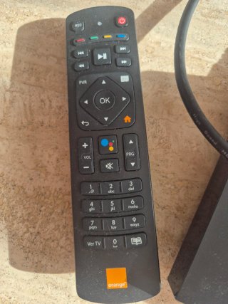 Decodificador TV Orange con mando a distancia