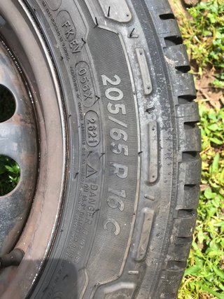 Rueda -Michelin Agilis 3 -205/65/R16C