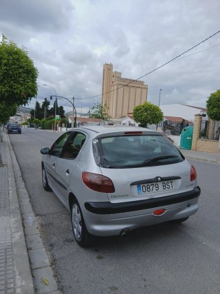 Peugeot 206 2002