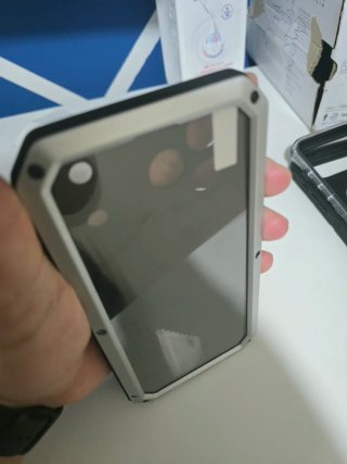 Carcasa iPhone 17 Pro Max Plata