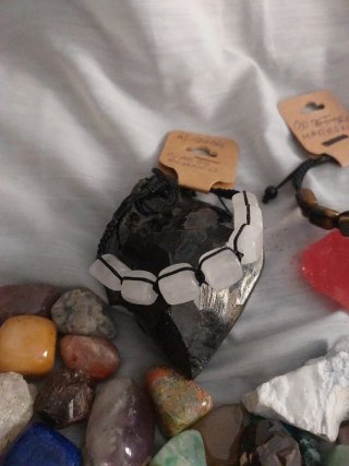 Pulseras de piedra natural ajustables