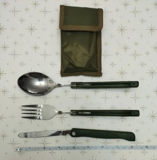 SET POSATE PIEGHEVOLI DA CAMPEGGIO CON FONDINA