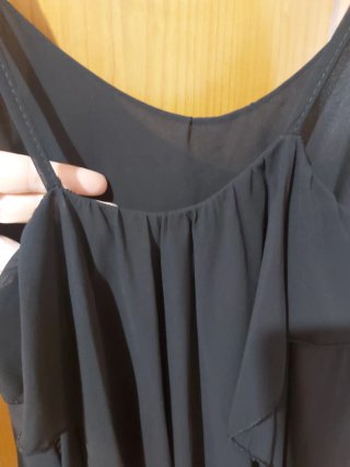 Camisa tirantes volantes negra