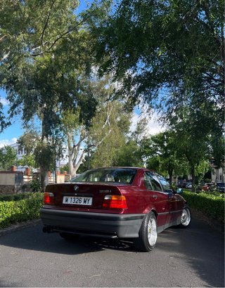 BMW E36 BERLINA