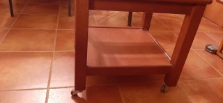 Mesa auxiliar madera y cristal