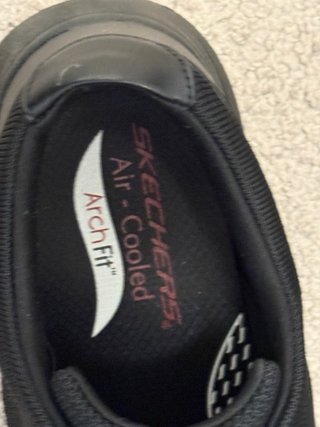 Zapatillas Skechers Negras Sin Uso