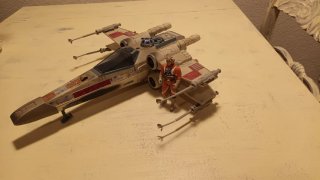 Nave X-Wing y Luke Skywalker 1995
