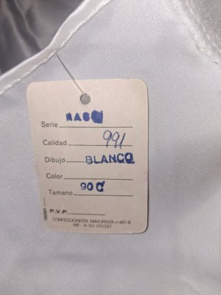 Colcha Cama 90  Con Etiquetas