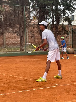 Entrenador de tenis y pádel