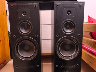 Altavoces Boston T830