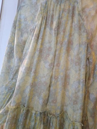 Vestido Zara precioso con forro de tela suave