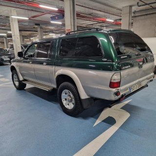 Mitsubishi L200 pick up  nacional clima hard top