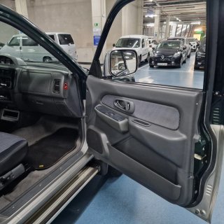Mitsubishi L200 pick up  nacional clima hard top