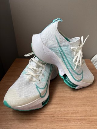 Nike Air Zoom Tempo NEXT% Flyknit Blancas/Teal