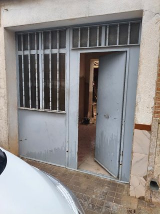 Puerta de hierro para calle