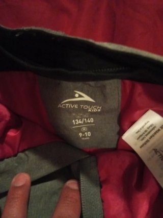 Chaqueta Napapijri Roja y Gris y pantalón de nieve