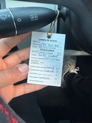 SE VENDE MERCEDES CLASE C220 (Finales 2011) – MUY