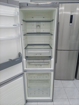 NEVERA MARCA EDESA 1.85+60 cm