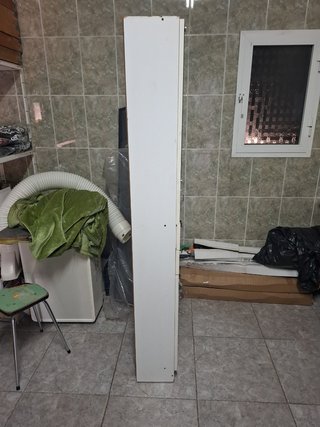 Armario de baño alto con espejo