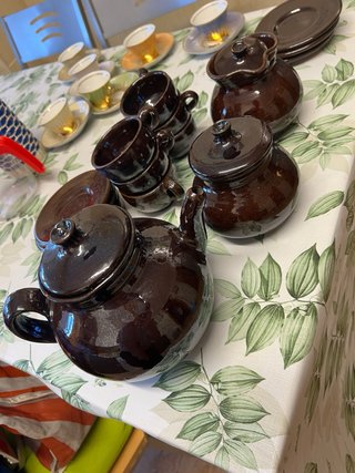 Juego de café de barro marrón