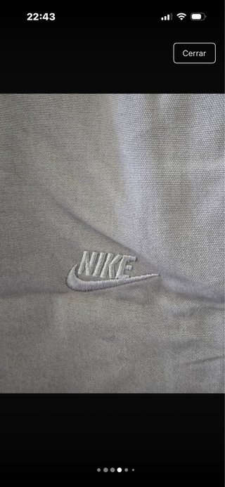 Pantalón corto Nike beige