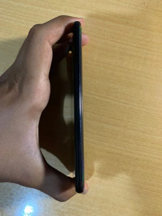 SAMSUNG A40 NEGRO 64 GB- REACONDICIONADO