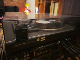 Tocadiscos Marantz TT42 Negro