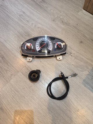 Marcador Suzuki Burgman 125