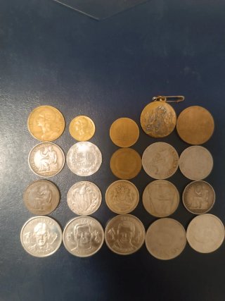 Lote de Billetes y monedas antiguas
