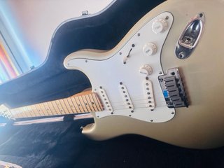 Guitarra Fender Stratocaster