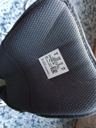 Zapatillas Puma altas grises, rojas y blancas