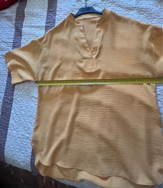 Blusón ligero manga 3/4 amarillo