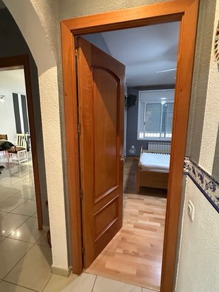Puertas de madera maciza
