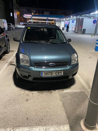 Ford Fusion 2004