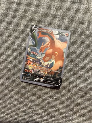 Carta Pokémon Charizard V Español