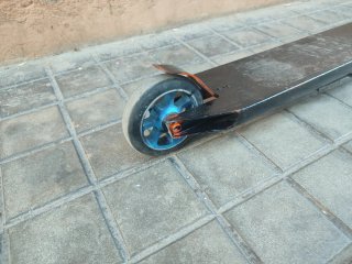 Patinete scooter negro