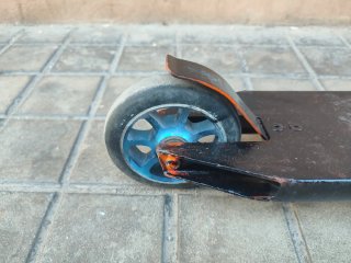Patinete scooter negro