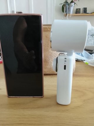 Ventilador de mano plegable blanco