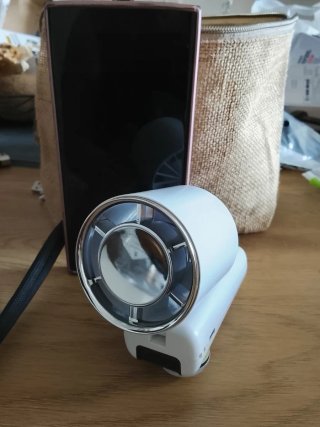 Ventilador de mano plegable blanco
