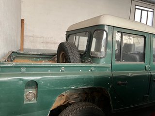 Land Rover Defender 2005