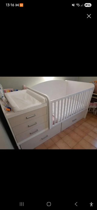 Cuna de bebe con cambiador convertible cama