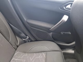 Peugeot 2008 2014