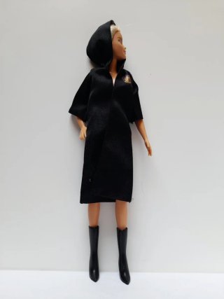 outfit Barbie femme fatale