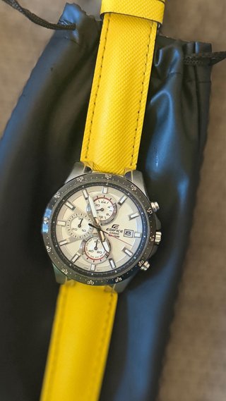 Casio Edifice Chronograph Esfera Blanca