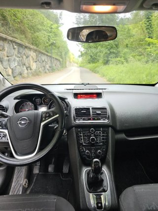 Opel Meriva 2010