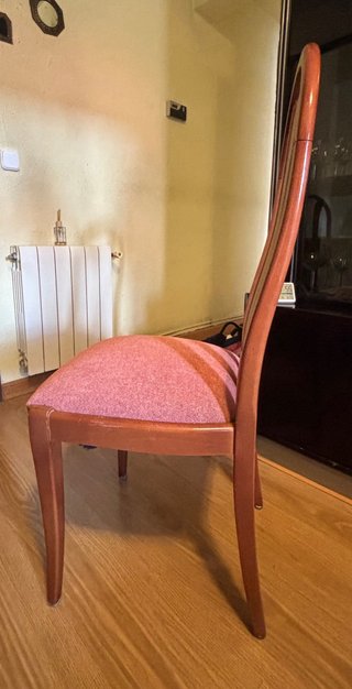 Mesa y 6 Sillas Comedor. Extensible 2,80