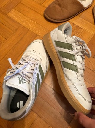 Zapatillas Adidas Niño Blancas y Verdes